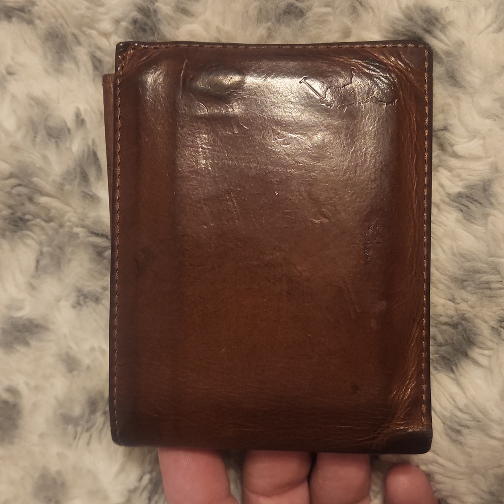 Polo bi fold wallet